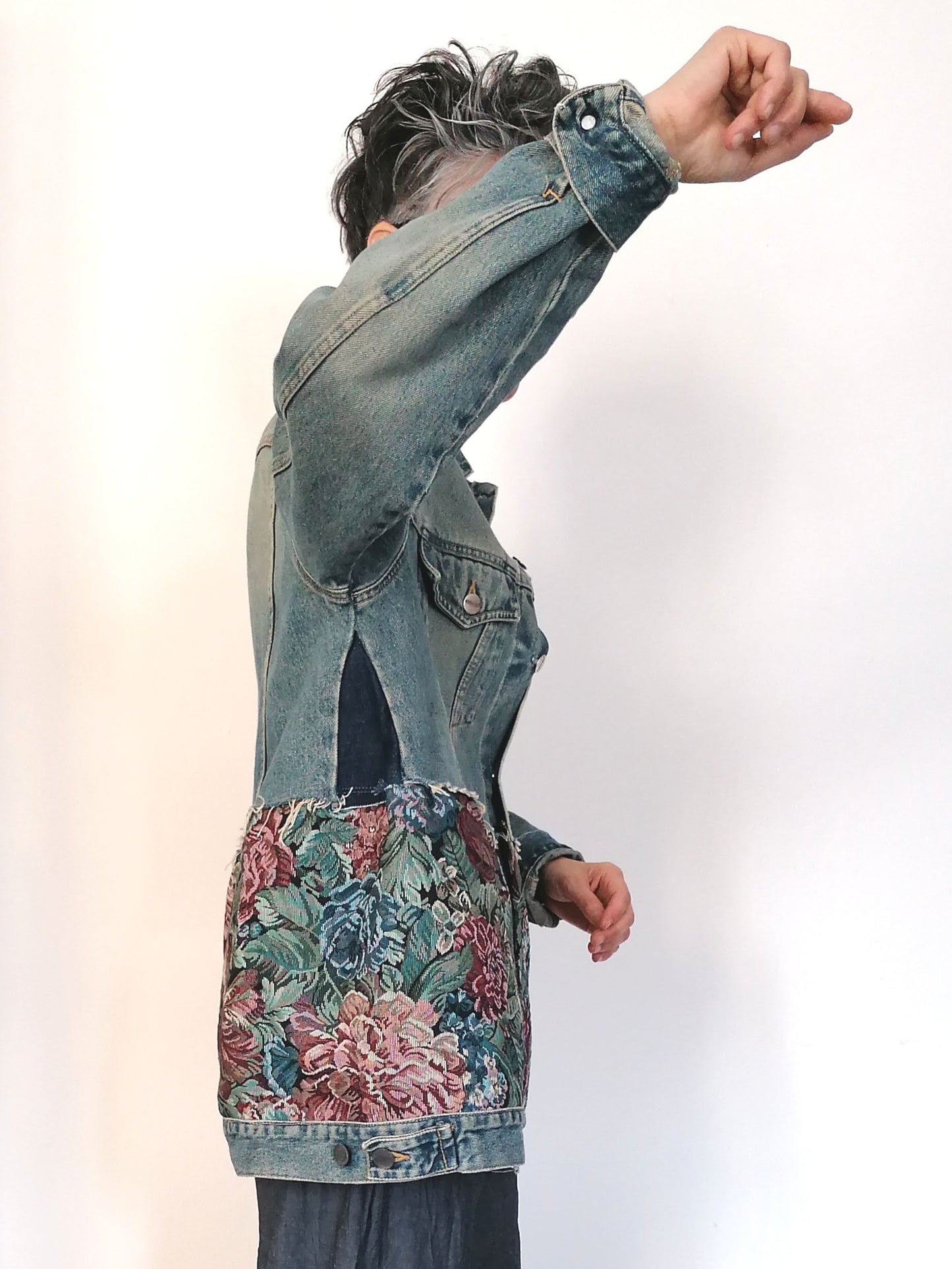 Giacca jeans upcycling Sofà taglia M